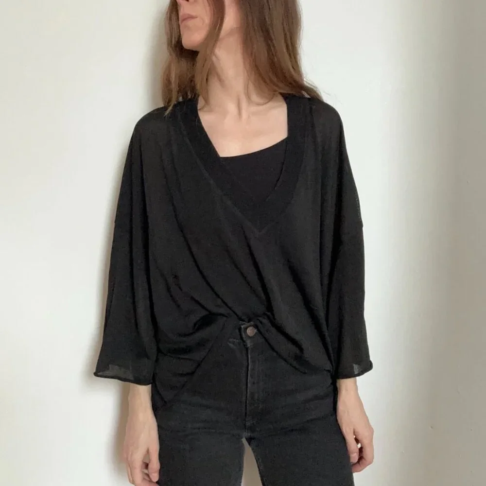 Great Martin Margiela black oversized cropped V neck sweater size S/M - Picture 11 of 11